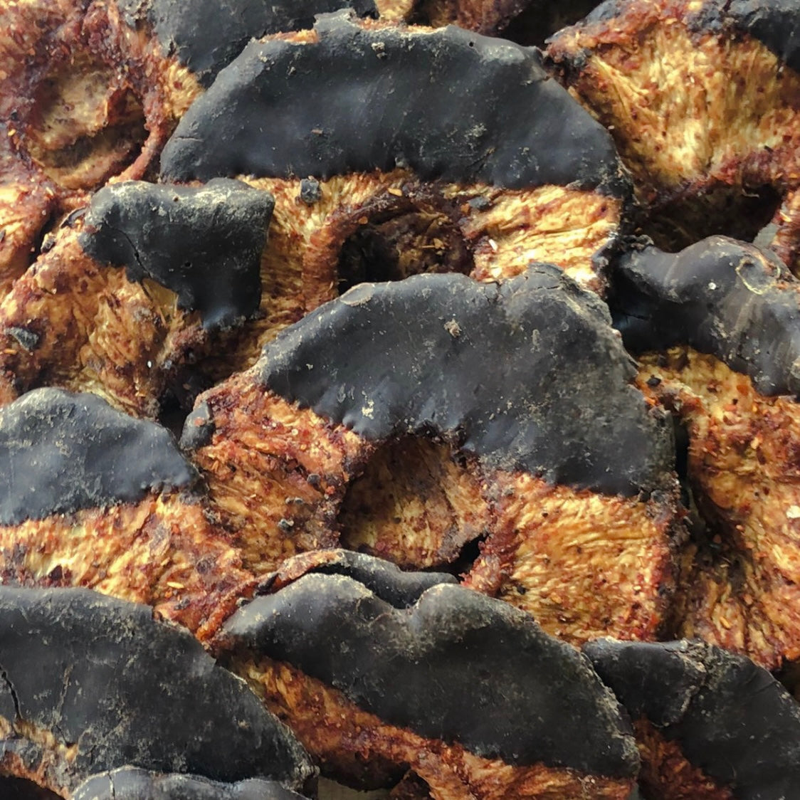 Piña deshidratada con Chile y Chocolate sin Azúcar